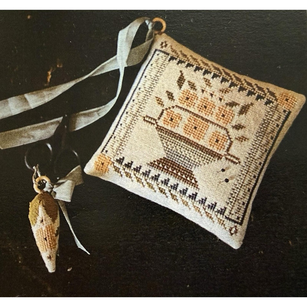 Notforgotten Farm Dogwood Basket Pincushion & Strawberry Scissors Fob Pattern